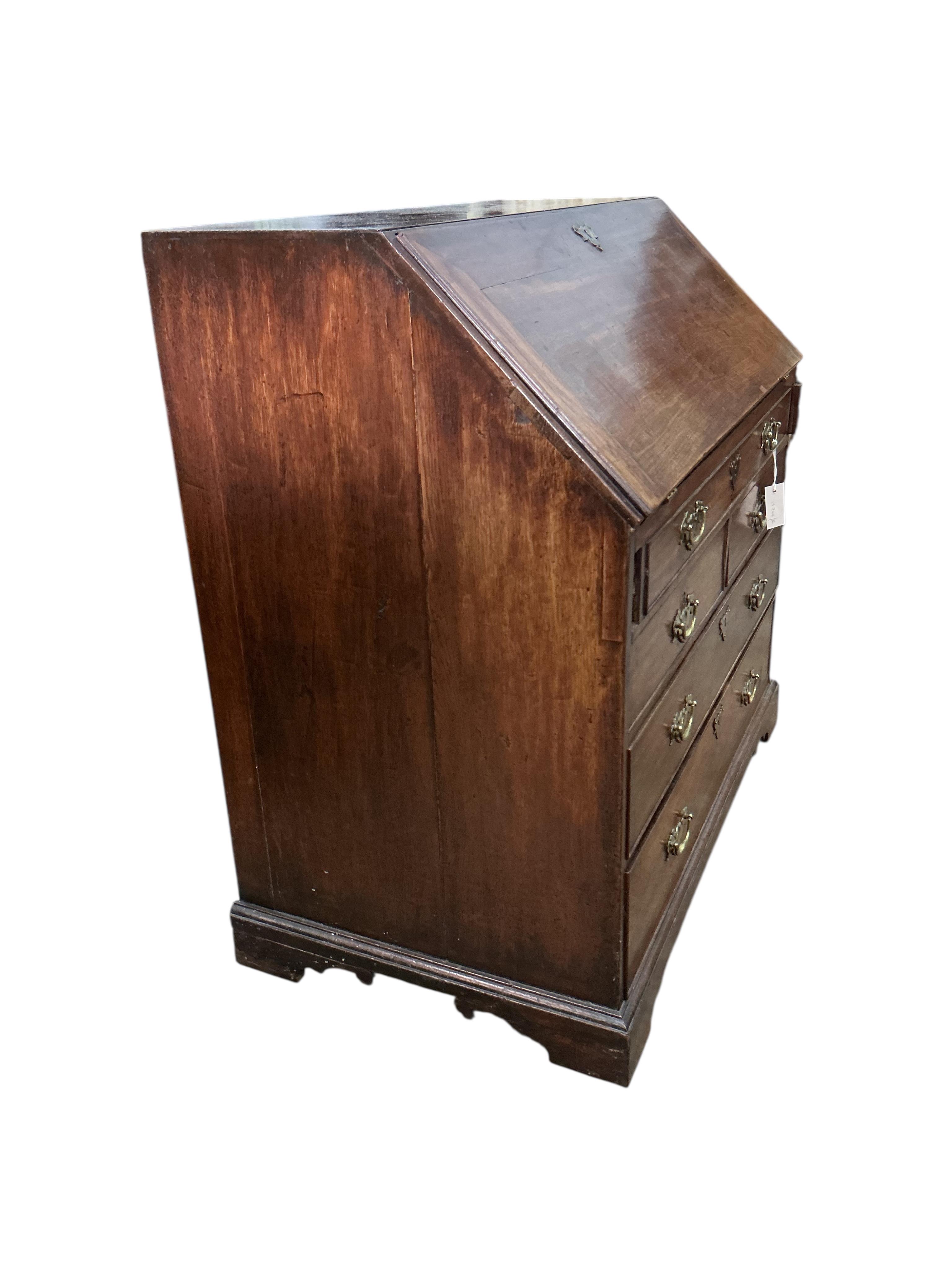 A George III mahogany bureau, width 96cm, depth 56cm, height 97cm